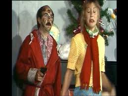 His place is taken by an african santa claus and he returns to his caravan only to find his girlfriend josette about to leave him. Le Pere Noel Est Une Ordure Felix Lachez Ce Jouet Youtube