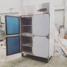Csuf10a4 Upright Stainless Steel Freezer 35 Cubic Foot Stainless Steel Interior And Exterior Commercial Grade Freezer For Fas Food Service Food Trays Freezer