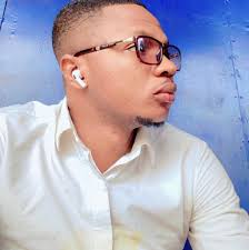 N'EST PAS LÉGENDE QUI VEUT ! À tantôt sur Bosolo Télévision avec Naty LOKOLE