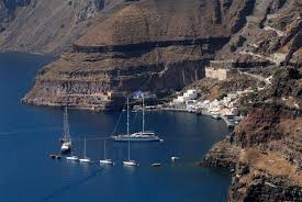 Frifotos Boats In The Harbour Of Santorini Greece Santorini Island Greece Santorini Island Santorini