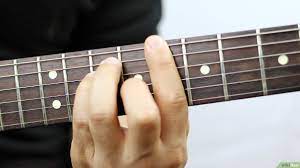 Para ver las diferentes formas de tocar un acorde de guitarra desliza el diagrama horizontalmente. Como Tocar El Acorde De Do Mayor En La Guitarra 10 Pasos