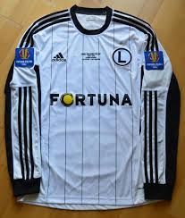 Diese und viele andere produkte sind heute im adidas online shop unter adidas.de erhältlich! Legia Warsaw Home Futbolka 2014 2015