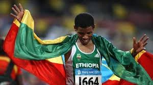 Fotbalový obránce theodor gebre selassie se po devíti letech strávených v německých brémách vrátil do liberce ve velkém stylu. Ethiopian Long Distance Legend Two Times Olympic Gold Medalist Intends To Sue Facebook