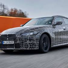 Mit unseren hochwertigen zubehörteilen werten sie ihren innenraum auf und passen ihn an die persönlichen vorstellungen an. Bmw I4 Das Neue E Auto Soll Dieses Konkurrenzmodell Zuruckdrangen So Stehen Seine Chancen Ersteindruck