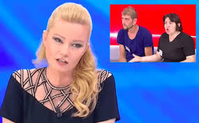Atv türkiye kanalını canlı izleyebileceğiniz, canlı televizyon sayfasıdır. Atv Muge Anli Da Canli Yayinda Sinir Krizi Gecirdi Haber3