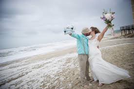 Sarah d'ambra is an outer banks wedding, engagment, and portrait photographer based in the obx, north carolina and traveling the world. Briana And Kody Got Married Outer Banks Wedding Photography Outer Banks Wedding Photographers Obx And Destination Weddings