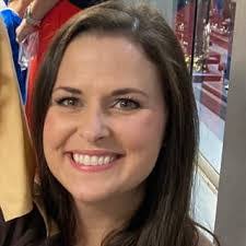 Rebecca Pace's Instagram, Twitter & Facebook