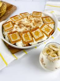 Pour the mixture onto a sheet of nonstick baking paper and leave to set. Easy No Bake Banana Pudding Recipe Scrambled Chefs