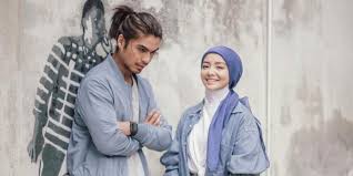 Adakah gabungan mira filzah bersama zul ariffin dalam sangkar, atau bersama ben amir dalam sweet dreams? Kenapa Bila Tengok Muka Ben Amir Jantungg Bergetar Lutut Longlai Media Viral