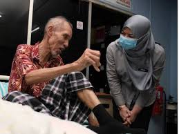 By permata_seni · updated about 5 years ago · taken at bandar bukit puchong 2. Beri Keutamaan Vaksin Covid 19 Kepada Warga Emas Oku Rina