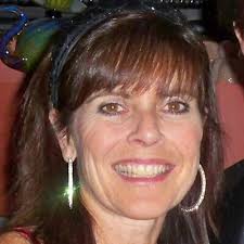 Beth Boles's Instagram, Twitter & Facebook