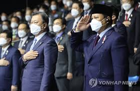 South korea unveiled its homegrown supersonic jet fighter on friday, joining an exclusive club of military aviation giants and setting the stage for a $5.2 billion program it hopes will be a top export. V4c0k9c9zqp7nm