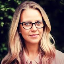 Dorlee Michaeli, MBA, LCSW (@SWcareer)