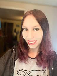 My Aura alone will make you Love me or Envy me.. I've never had to do too  much 🤞🏾