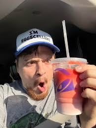 Review of New Baja Dream Freeze and Strawberry Baja Blast Freeze Dream