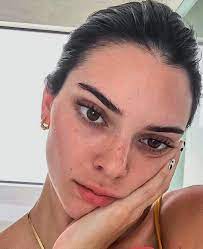 Kendall nicole jenner is an american model, socialite, and media personality. Annie Extra Kendall Jenner Without Makeup Facebook