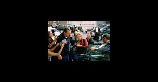 Le décès de son père oblige un homme à reprendre l'entreprise familiale de prêts à la. La Plus Belle Victoire 2004 Un Film De Richard Loncraine Premiere Fr News Date De Sortie Critique Bande Annonce Vo Vf Vost Streaming Legal