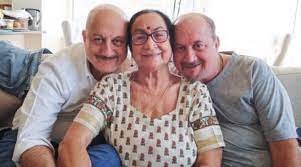 Explore more on anupam kher. Anupam Kher S Mother Brother Sister In Law And Niece Test Positive For Covid 19 Entertainment News The Indian Express