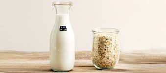 Mai clatesc boabele de soia de cateva ori, le scurg si adaug la ele o cana de apa din cele patru. Cum Se PreparÄ Laptele Din Produse Nelactate Experience Fresh