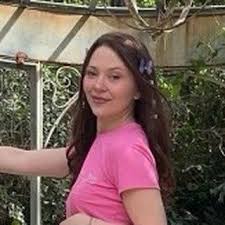 Jaynie Louise Bartley (@twirllouise) • Threads, Say more