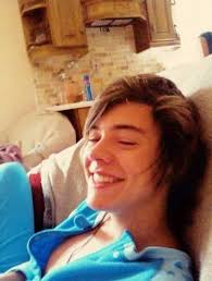 harry with straight hair : r/OneDirection