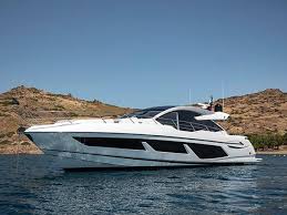 His previous works included superyachts and racing boats, but the sunseeker offshore 28 was his first production boat and its sporty performance and innovative hull. Sunseekerpredator 74 Kaufen Boats Com