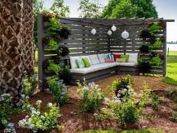 It's versatile and can be attached to the house, making pergola more and more popular lately. 40 Modern Pergola Designs And Outdoor Kitchen Ideas