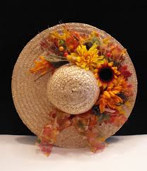 Straw Hat Wall Or Door Hanging Decoration In Fall And Autumn Colors Straw Hat Crafts Fall Crafts Wreath Crafts