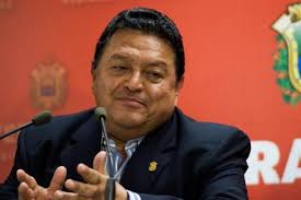 Renuncia procurador #Veracruz Reynaldo Escobar,el Z2,responsable de cientos de ejecuciones #Verfollow. octubre 7, 2011 6 comentarios - reynaldo