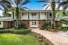 Listing an extensive range of houses, flats, bungalows, land and retirement homes, rightmove makes it easy for you to find your next happy home regardless of whether you're a. Historic Plantation Homes For Sale 2 Historic Plantation Plantation Fl Homes For Sale