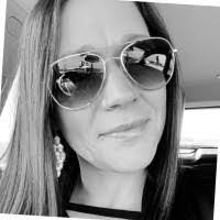 Cami Lee's Instagram, Twitter & Facebook