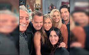 May 27, 2021 · the 'friends' reunion is everything fans hoped it would be watch the 'friends' cast get emotional in first official trailer for upcoming hbo max reunion schwimmer's 'major crush' on aniston Friends Reunion David Schwimmer Aka Ross Reveals All 6 Cast Members Have Been Together Only Twice Since The Show Ended In 2004