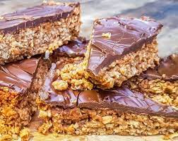 Peanut Butter Flapjacks With Dark Chocolate A Melt In The Mouth Recipe Baldhiker Recipe Peanut Butter Flapjacks Chocolate Chip Recipes Flapjack Recipe