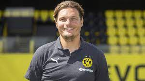 Sogar der österreichische bundeskanzler sebastian kurz schaltete sich nach der tat. Bvb Co Trainer Edin Terzic Dieser Mann Ersetzt Den Erkrankten Lucien Favre Gegen Hoffenheim Goal Com