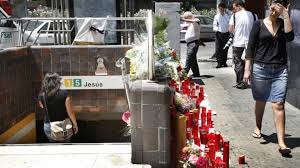Ferrocarrils de la generalitat valenciana (fgv) ha adjudicat les obres per 732.050 euros, iva inclòs. La Jueza Abre Juicio Oral A Ocho Exdirectivos De Fgv Por El Accidente De Metro De Valencia Valencia Plaza