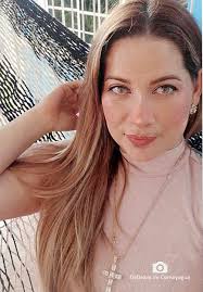 Nada mejor que iniciar con una belleza única! La lindísima Sidney Cruz!  Gran emprendedora, talento único en maquillajes u mas! Definitivamente de  las mejores estilistas de Comayagua... sin duda una gran belleza