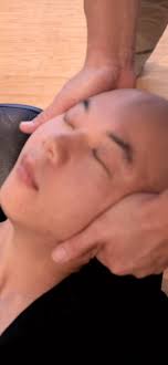 LOUD cracks! My weekly body balance routine #chiro #chiropractor  #chiropractic #chiropracticadjustment, #kingofcracks #neckadjustment  #backadjustment #sportschiro #neckcrack #backcrack #explore ...