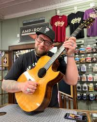 Inspired by the Gretsch Rex parlor...