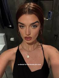 Kristin Fisher Eyebrows