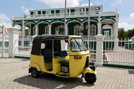 Tuk tuk uk are now the largest importer of auto rickshaws in the uk. Curacao Tuk Tuk Stadtrundfahrt 2021