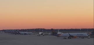 Wann sollte ich spätestens am flughafen sein? Ticker Zur Corona Krise Das Passierte In Der Corona Krise Im Marz Aerotelegraph