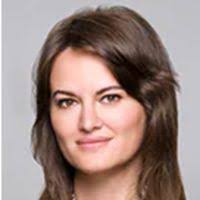 Courtney Dixon's Instagram, Twitter & Facebook