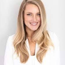 Chelsea Cassell's Instagram, Twitter & Facebook