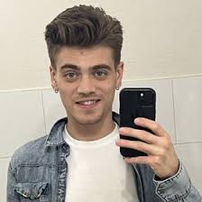 Cameron Broderick (cameronbroderickmusic)