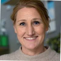 200+ "Christina Wall" profiles