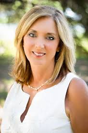 Annette Bryant, Broker