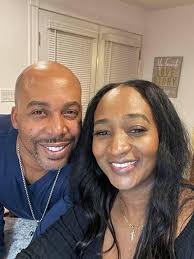 Met 🩷 February 2012 Dated 🩷 Feb 2012 Engaged 🩷 December 25, 2016 Married  🩷 June 3, 2018 Still a team 🩷 2025 and beyond In honor of couples week,  repost and replace with your date.🥰💍❤️💪🏿