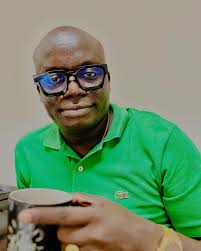 Choosing simplicity over a fancy lifestyle is a secret to mental peace.  Focus