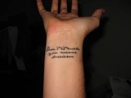 Tatouage Femme Avant Bras Phrase
