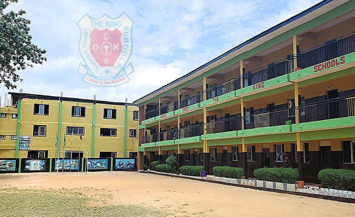 OLUWOLE CHRIST THE KING SCHOOLS – Schools and Academy